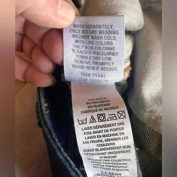 L.L. Bean Size 8 favorite fit denim jeans. EUC - Picture 14 of 16